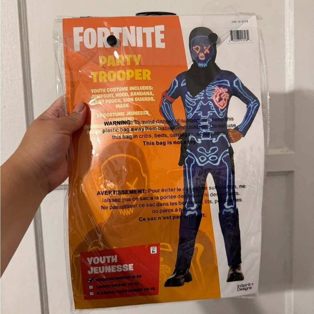 Fortnite party trooper youth Costume Sz medium